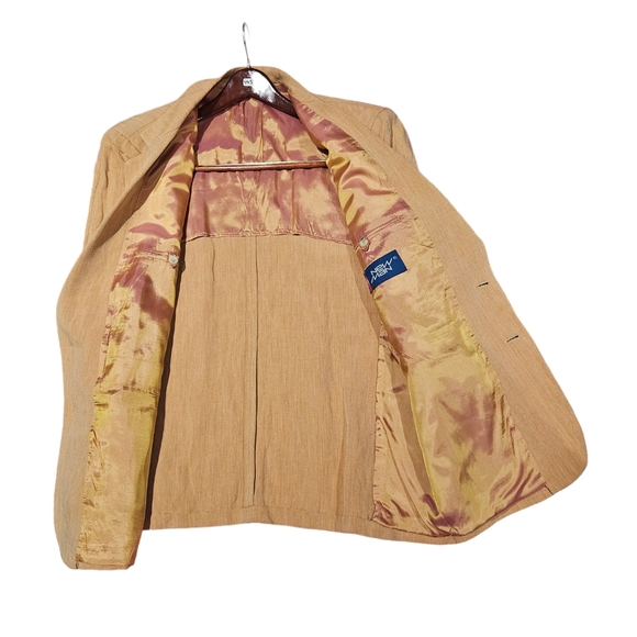 Men's Summer Blazer By NEWMAN US 44R size. Color: Beige - Picture 7 of 7